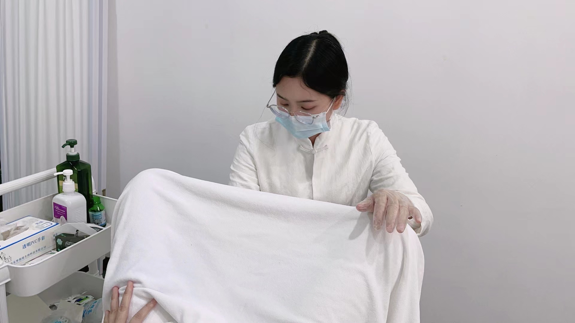 林老师是一位市场老师
